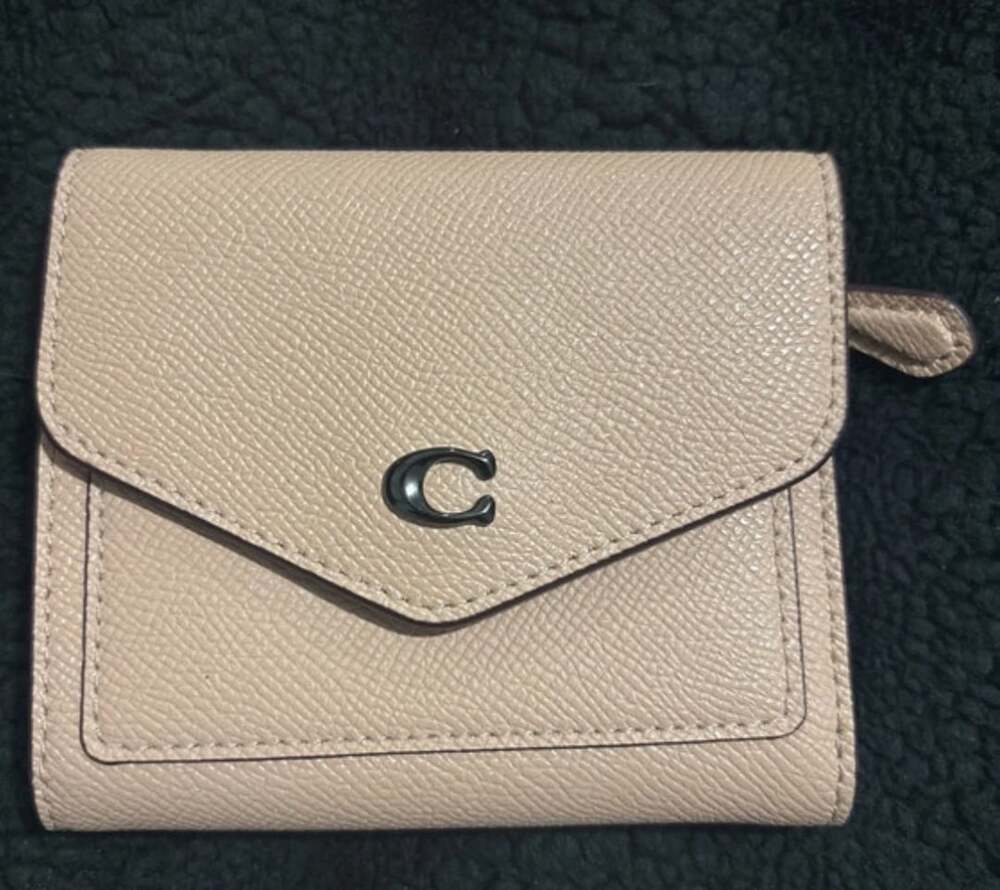 Coach Wyn Small Wallet Pink Leather Tri-Fold